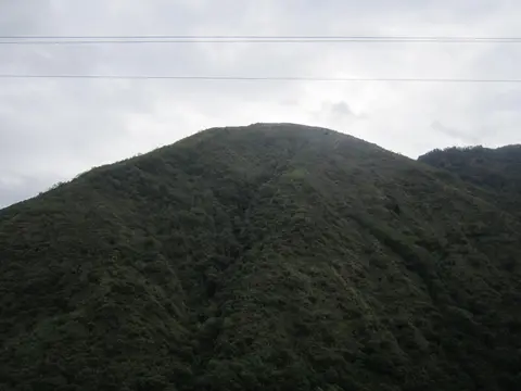 Makumdam Mountain